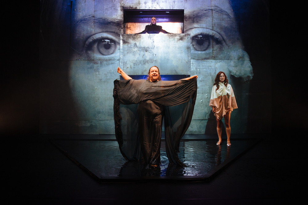 voorstelling TRUT, Club Lam