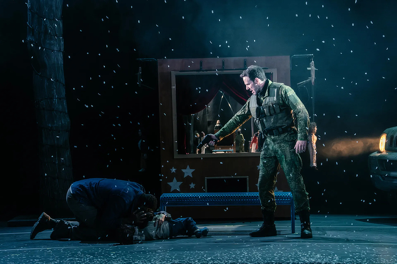 'Deaf Republic' van Dead Centre
