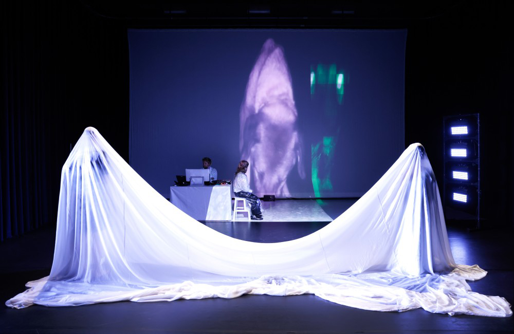 Offline Tourists – Het Zuidelijke toneel